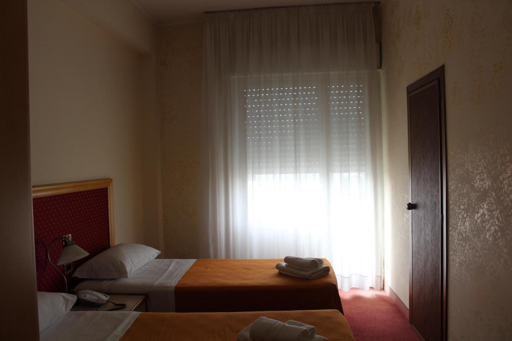 Hotel Palace Masoanri'S Reggio di Calabria Luaran gambar