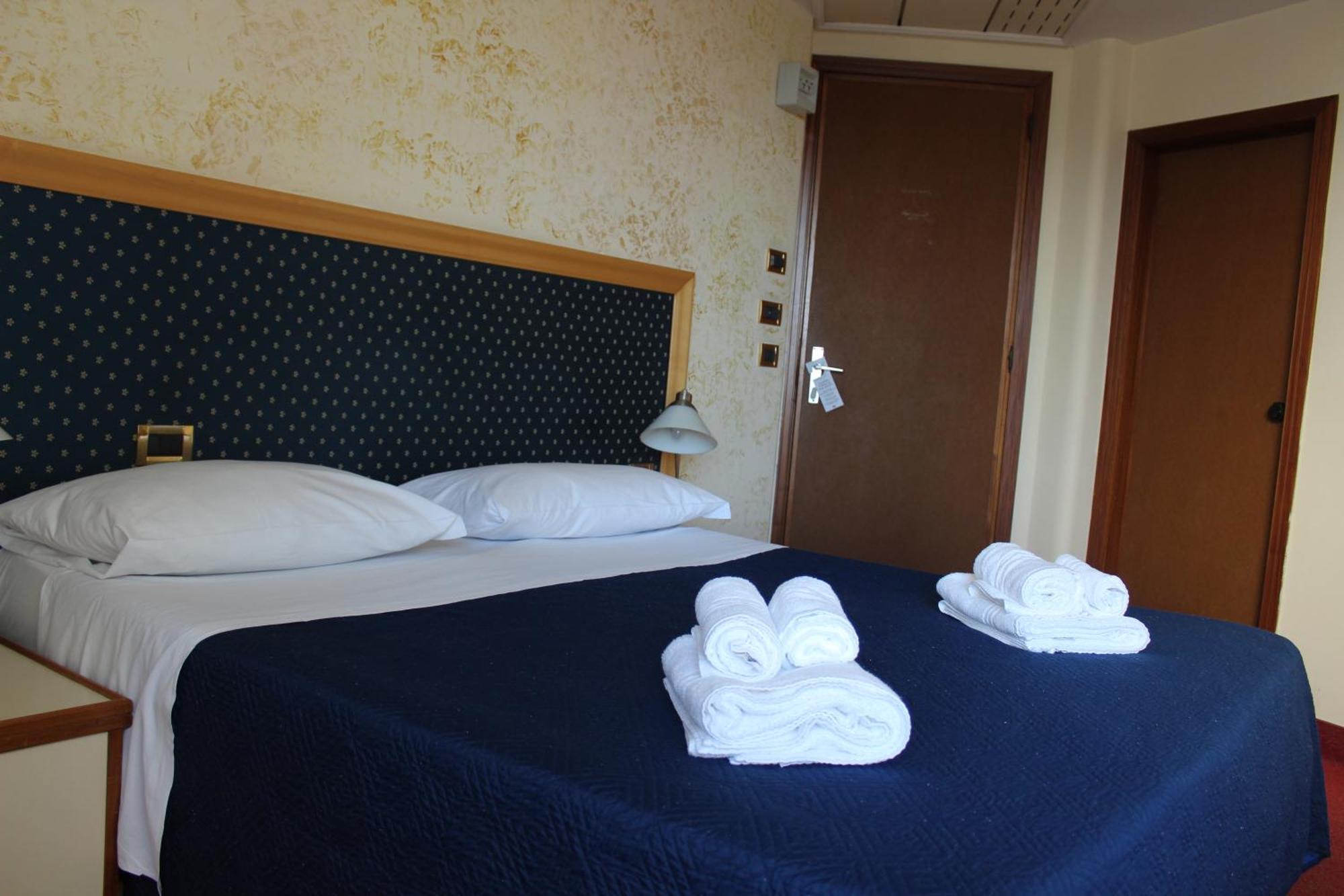 Hotel Palace Masoanri'S Reggio di Calabria Luaran gambar