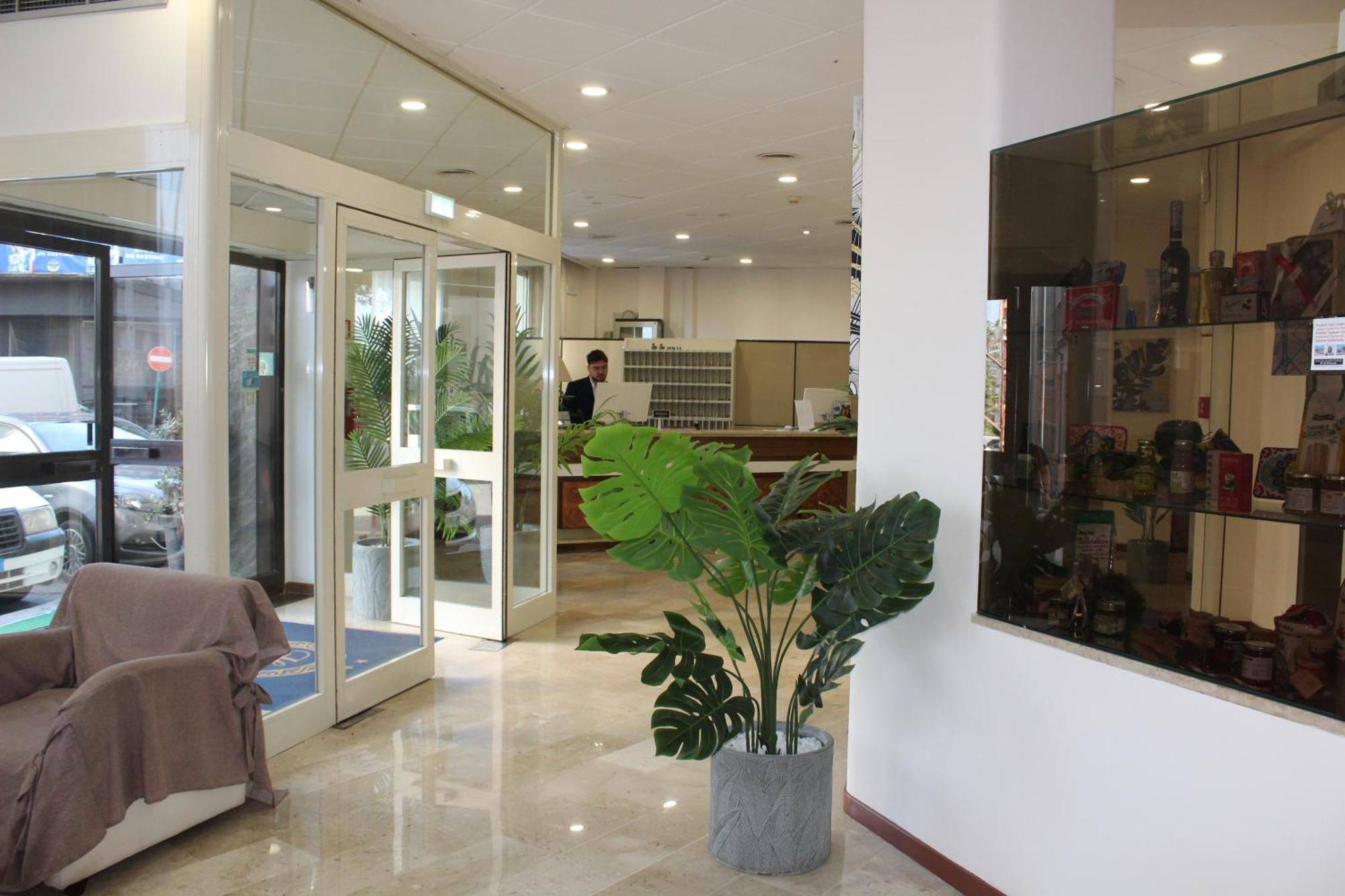 Hotel Palace Masoanri'S Reggio di Calabria Luaran gambar